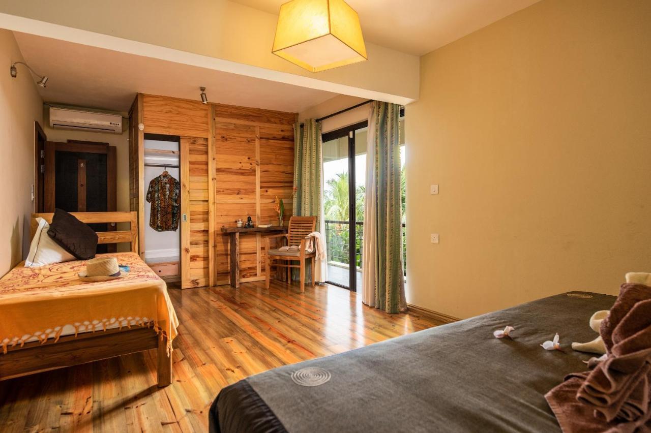 Happy Days Guest House Le Morne Exterior foto